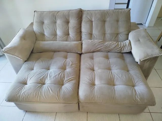 Sofá retrátil e reclinável, 2,40 m (largura) por 1,30 m (profundidade)