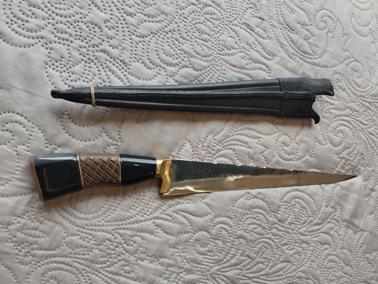 Faca javalizeira