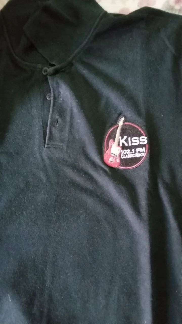 2camiseta da rádio Kiss fm g impecável  - Foto 2