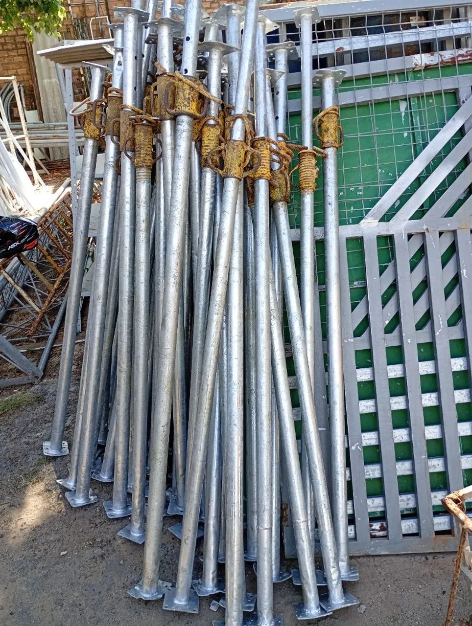 Estronca de regulagem semi-novas top de linha valo da unidade $115 só ligar *71  - Foto 5