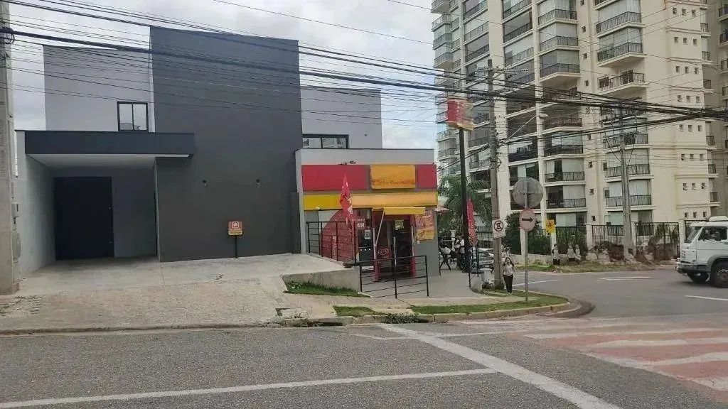 Sala Comercial Sofisticada para Locação no Altos da Colina Parque Campolim
