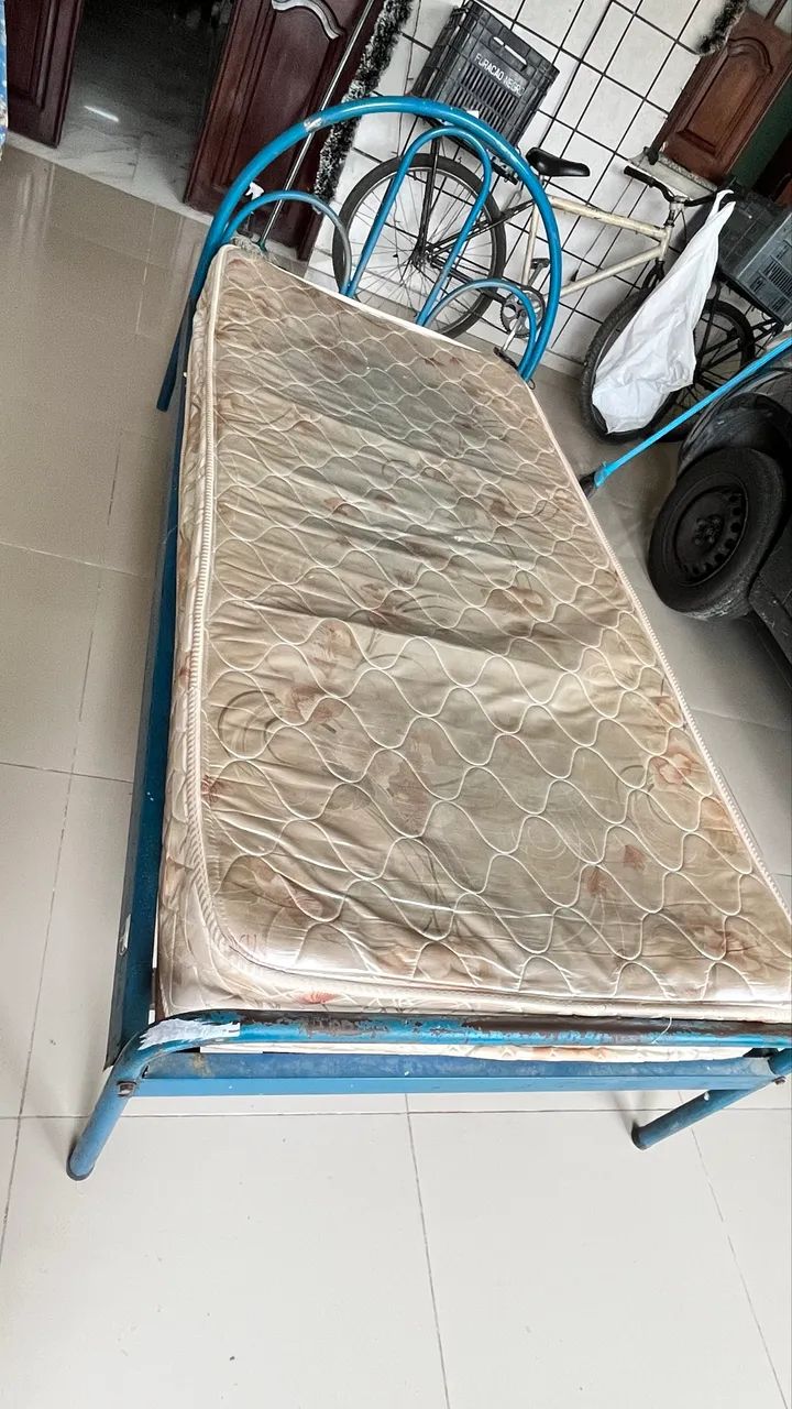 Cama solteiro 