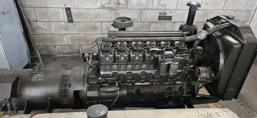 Gerador 84 Kva Com Qta