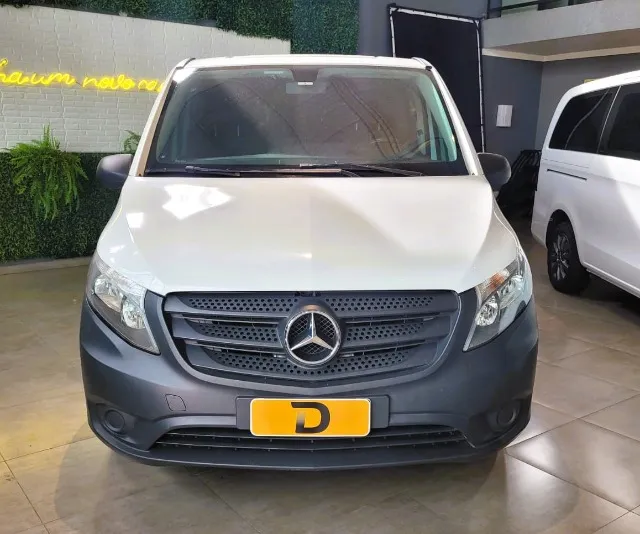 MERCEDES-BENZ VITO 2.0 CGI FLEX TOURER 119 CONFORT 9L MANUAL