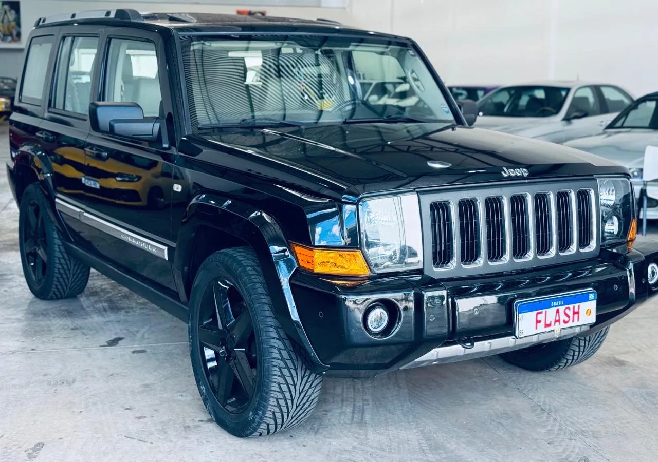 JEEP/COMMANDER LTD 5.7