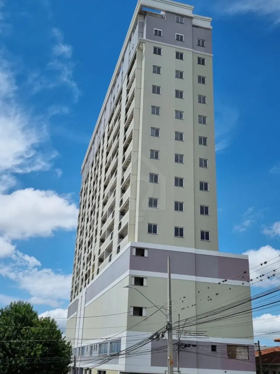APARTAMENTO À VENDA NO CENTRO - EDIFÍCIO RIO AMSTEL