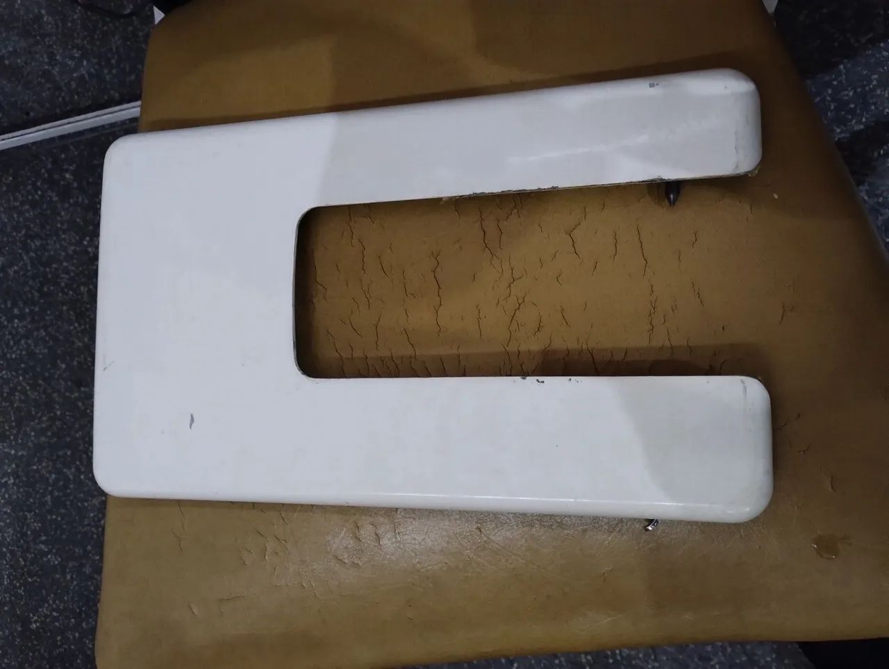 Máquina de Costura Elgin Free Arm 2000 - Antiga - Foto 4