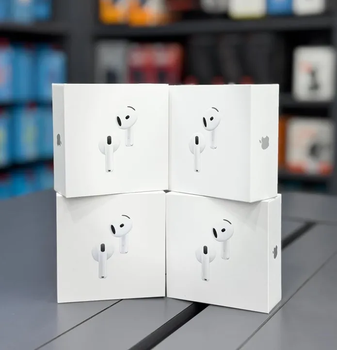 AirPods 4 com Cancelamento de ruído (Loja Física)