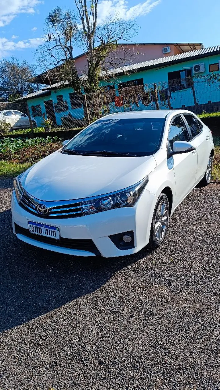 Corolla altis