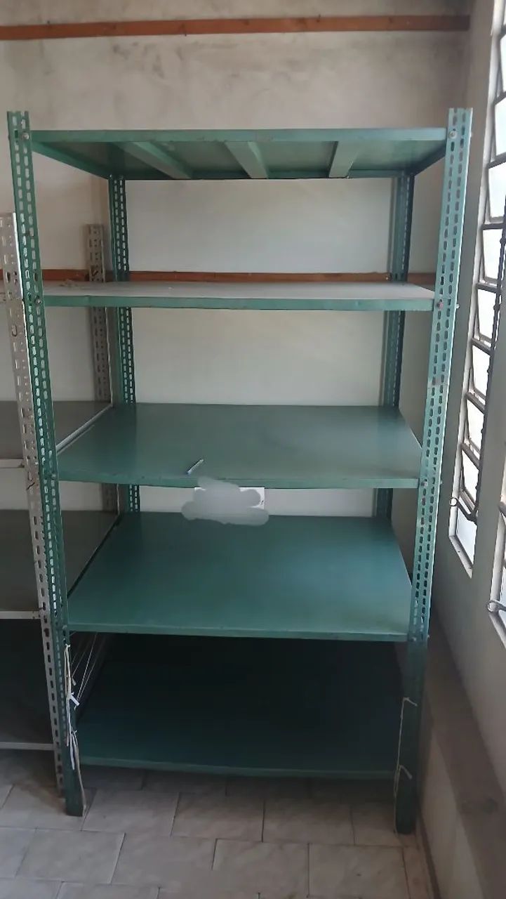 Istante de aço 1.20x1.00