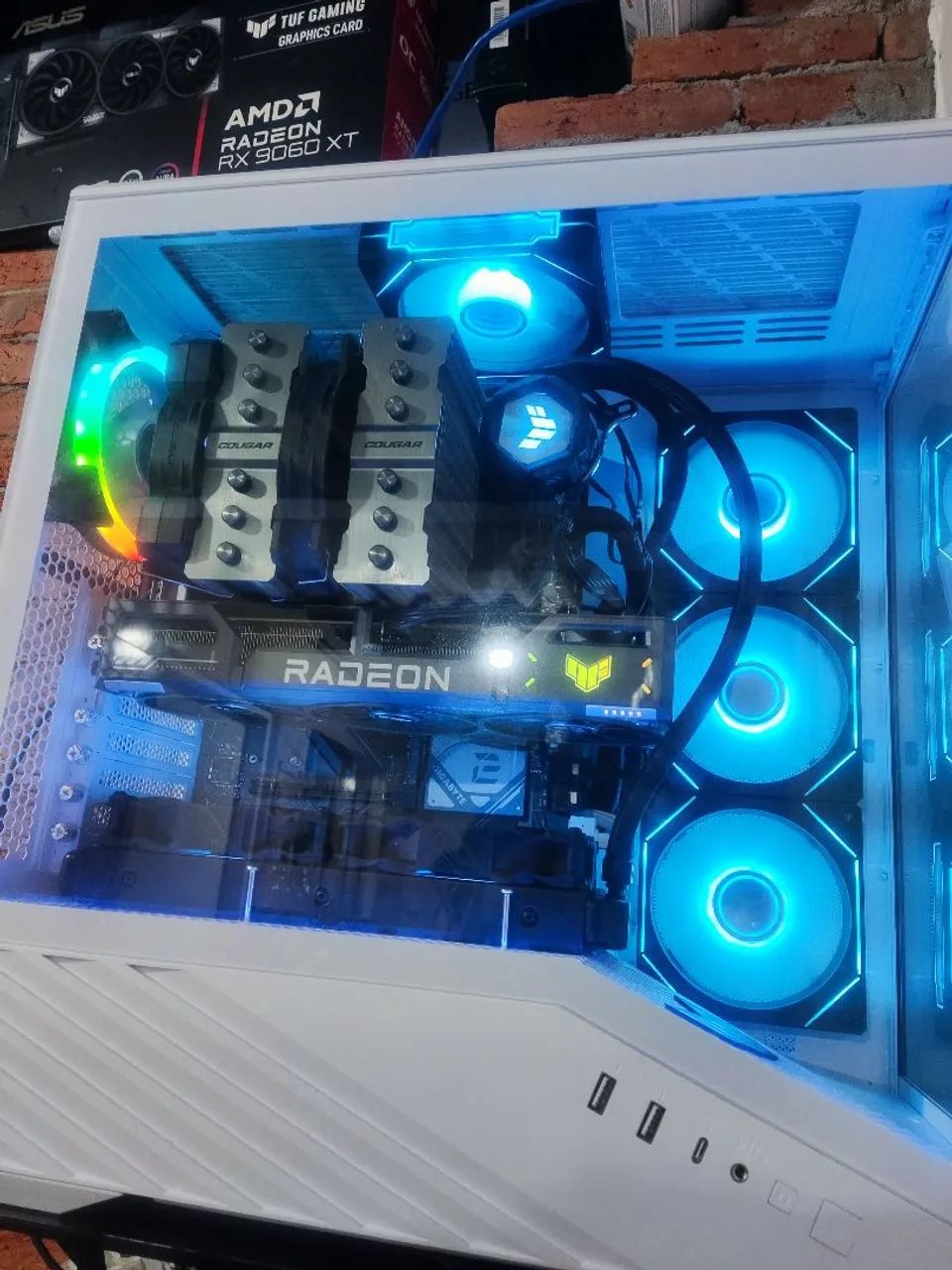 Rx 9060 XT 16 Asus tuf  3x - Foto 2
