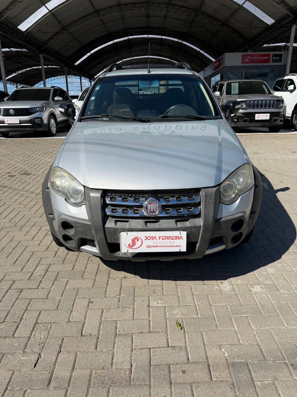 Fiat Strada Adventure1.8/ 1.8 Locker Flex CD 2012
