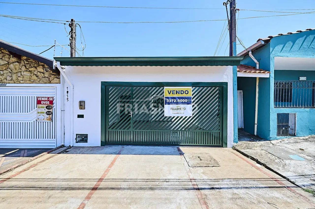 Casa à venda no bairro Vila Industrial