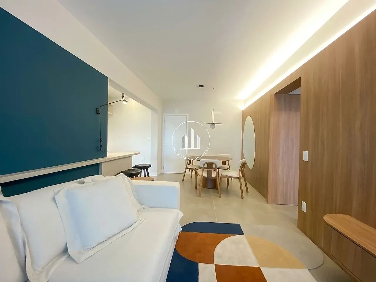 Apartamento 02 Dormitórios Com Suíte Mobiliado - CEN - Foto 3