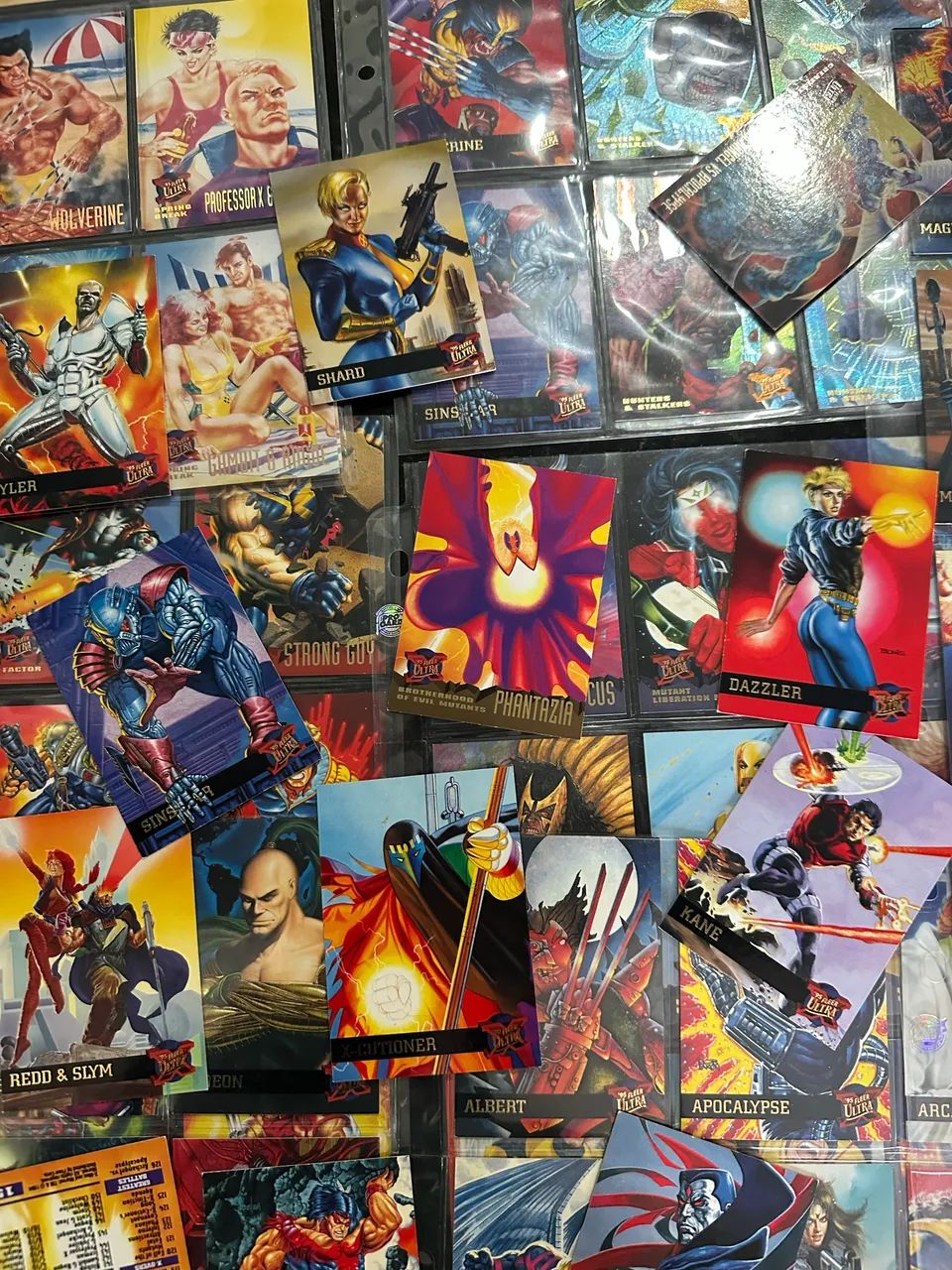Cartas/ figurinhas colecionáveis  - Foto 3