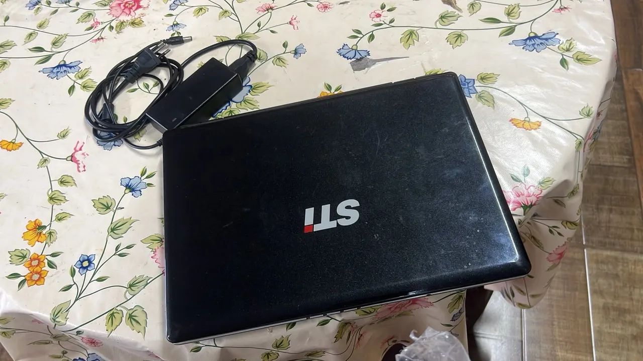 NOTEBOOK COM DEFEITO  - Foto 4