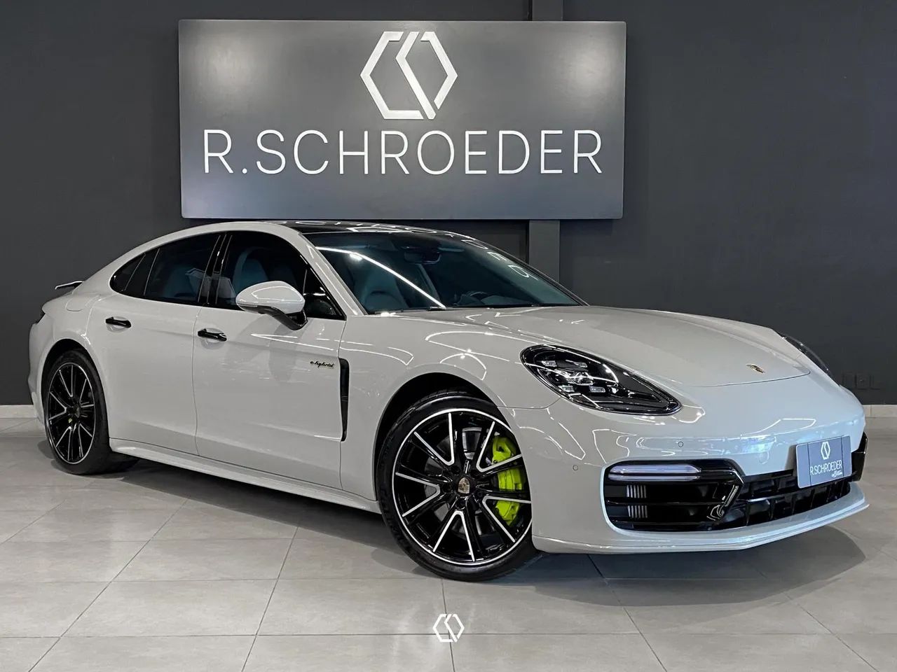 Porsche Panamera 2020