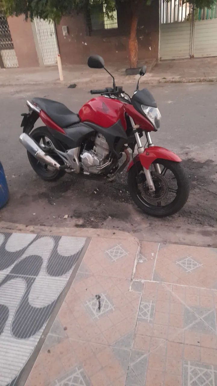 Cb300