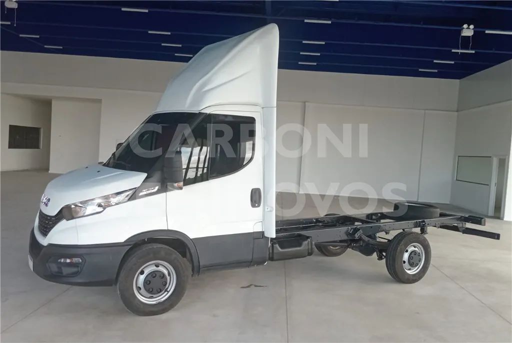 IVECO DAILY 35-150 CS 4X2, ANO 2021 - Foto 5