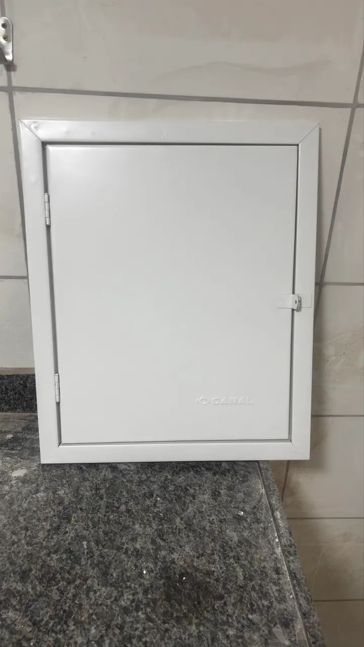 Tampa alçapão 50x60 para parede - Foto 5