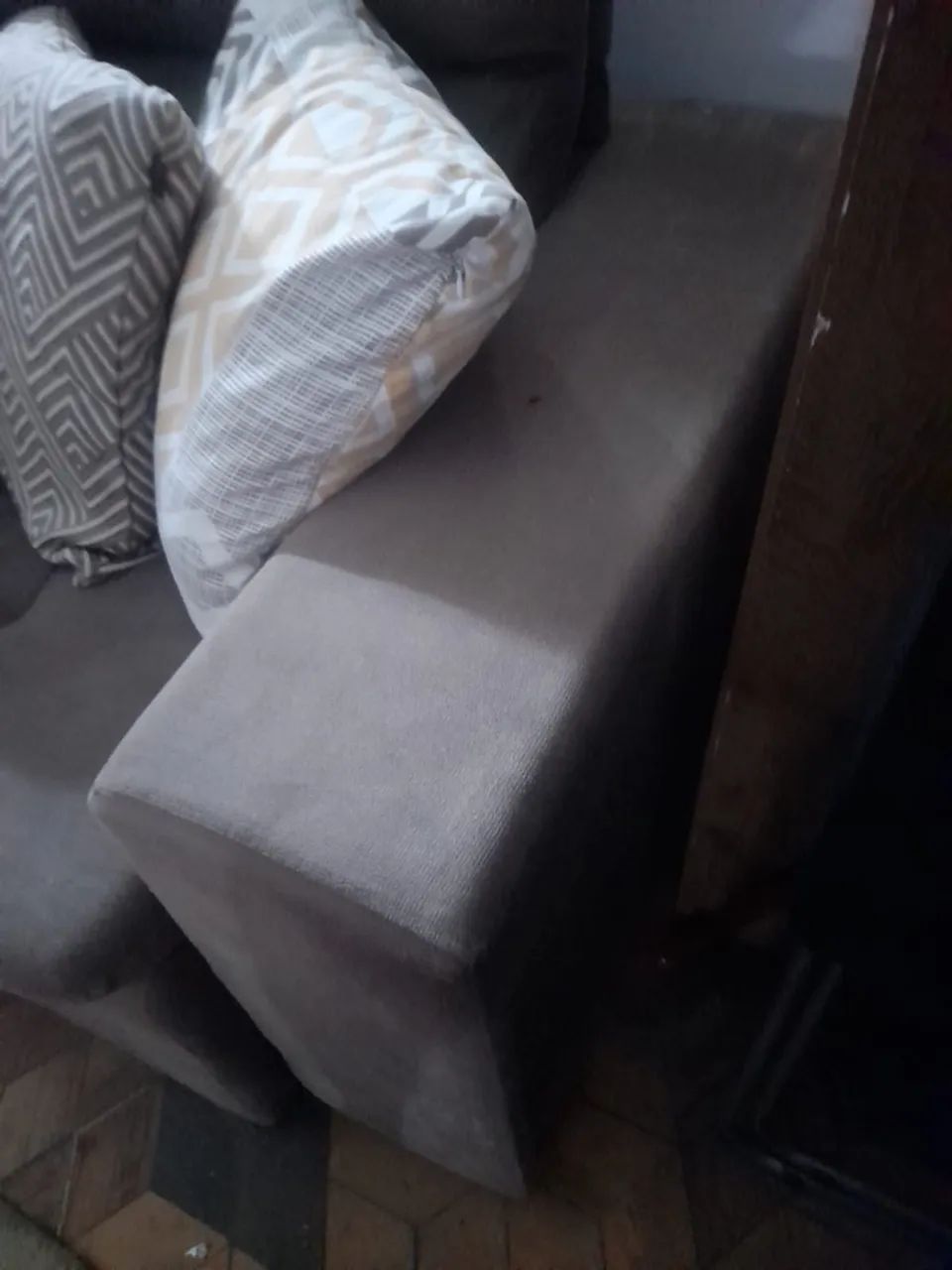 Sofá semi novo  - Foto 4