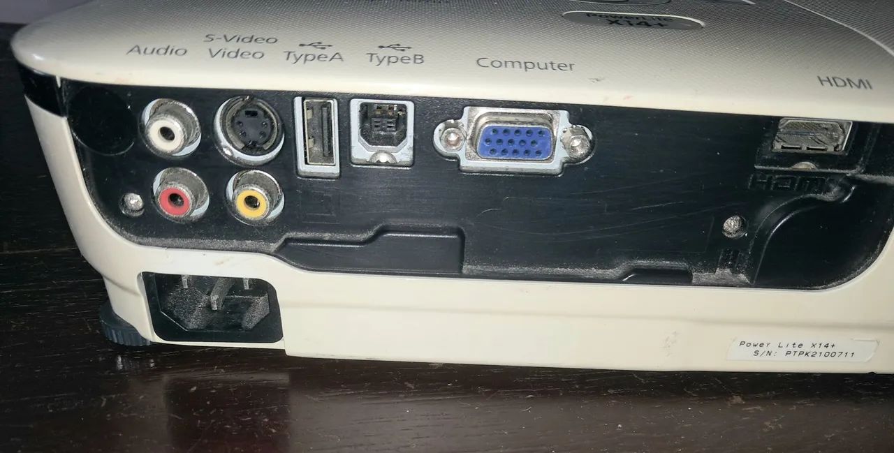 Projetor Epson X14+ Power Lite Profissional - Foto 4