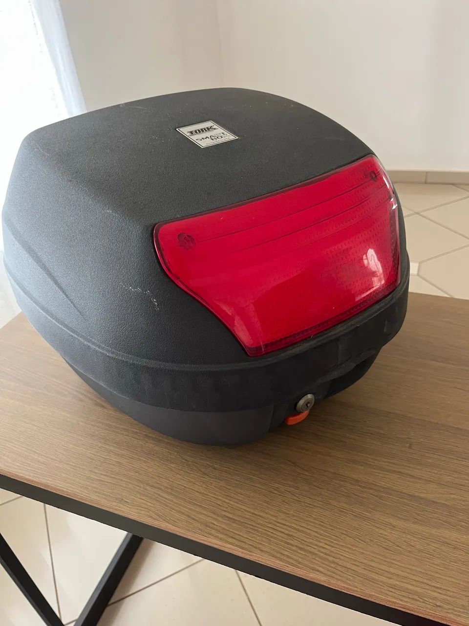 Baú bagageiro moto 