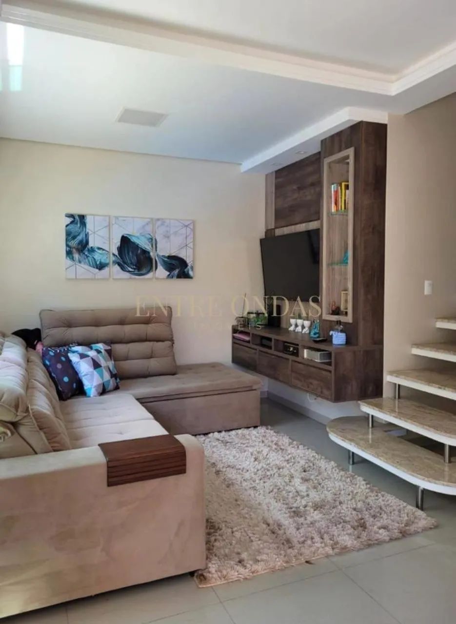 Casa com 3 quartos no bairro Lagoa da Conceição, Florianópolis. - Foto 4