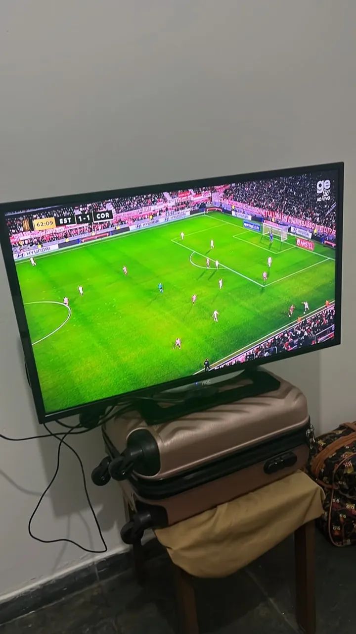? TV AOC 32 Polegadas
