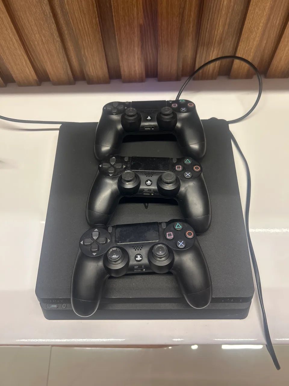 PS4 slim 1 tb usado - Foto 2