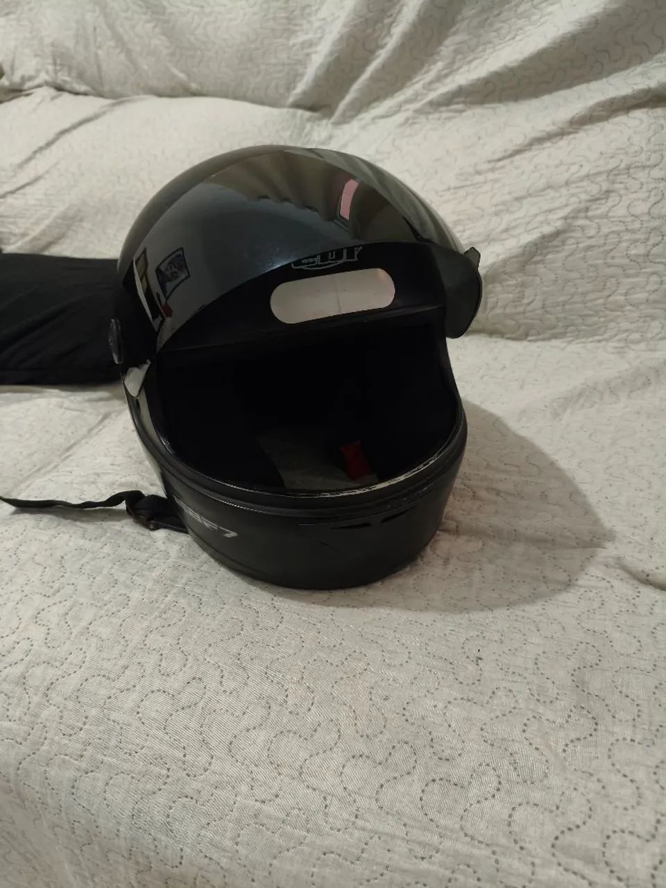 Capacete excelente estado  - Foto 2