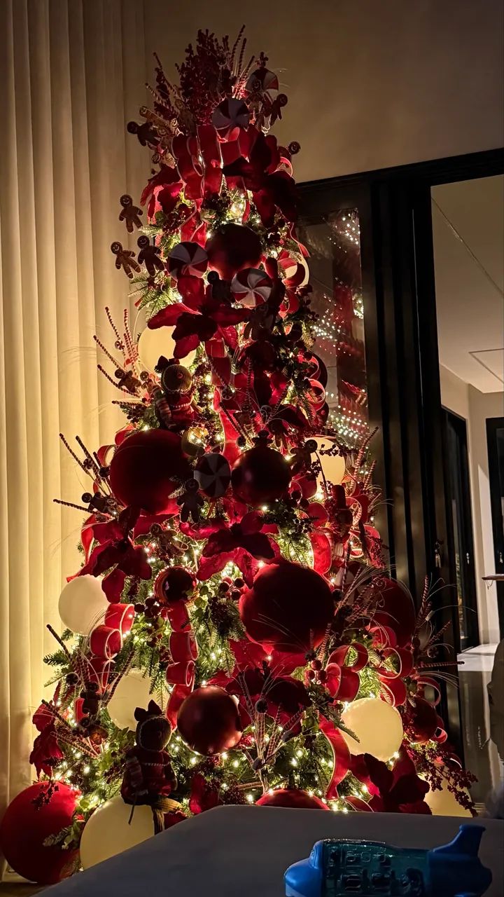 Árvore de Natal 2,70 m completa - Foto 2