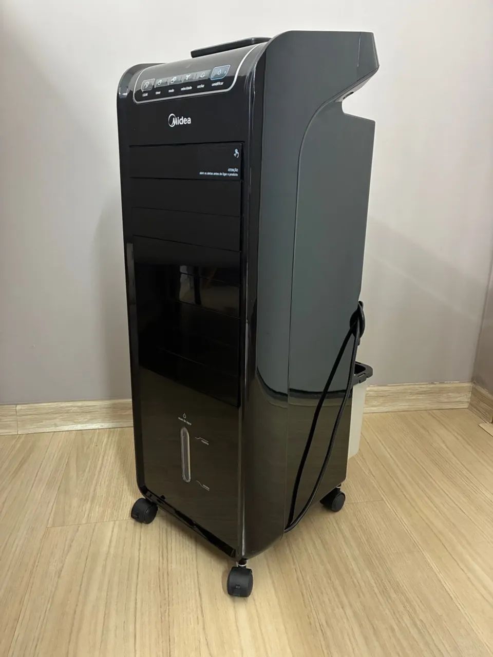 Climatizador 220V modelo AKAP2