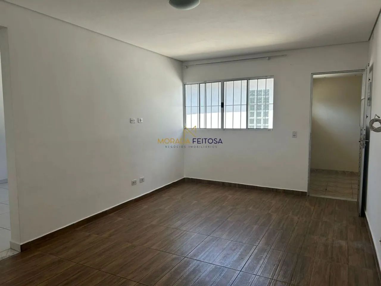 CASA COM 03 QUARTOS E 01 VAGA PARA ALUGAR NA VILA NHOCUNÉ - Foto 2