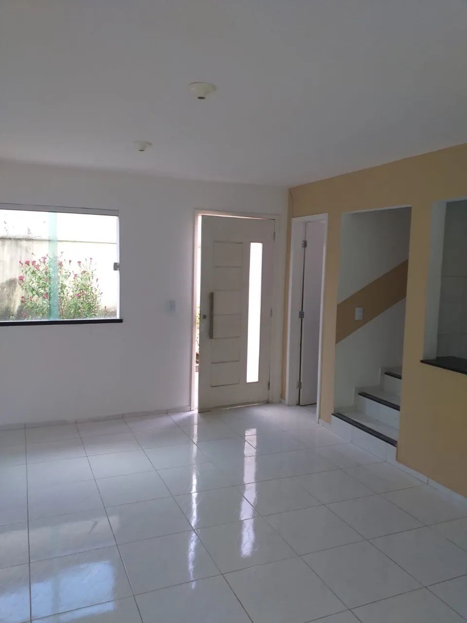 ALUGA-SE CASA DUPLEX - CENTRO DE CAUCAIA - Foto 2