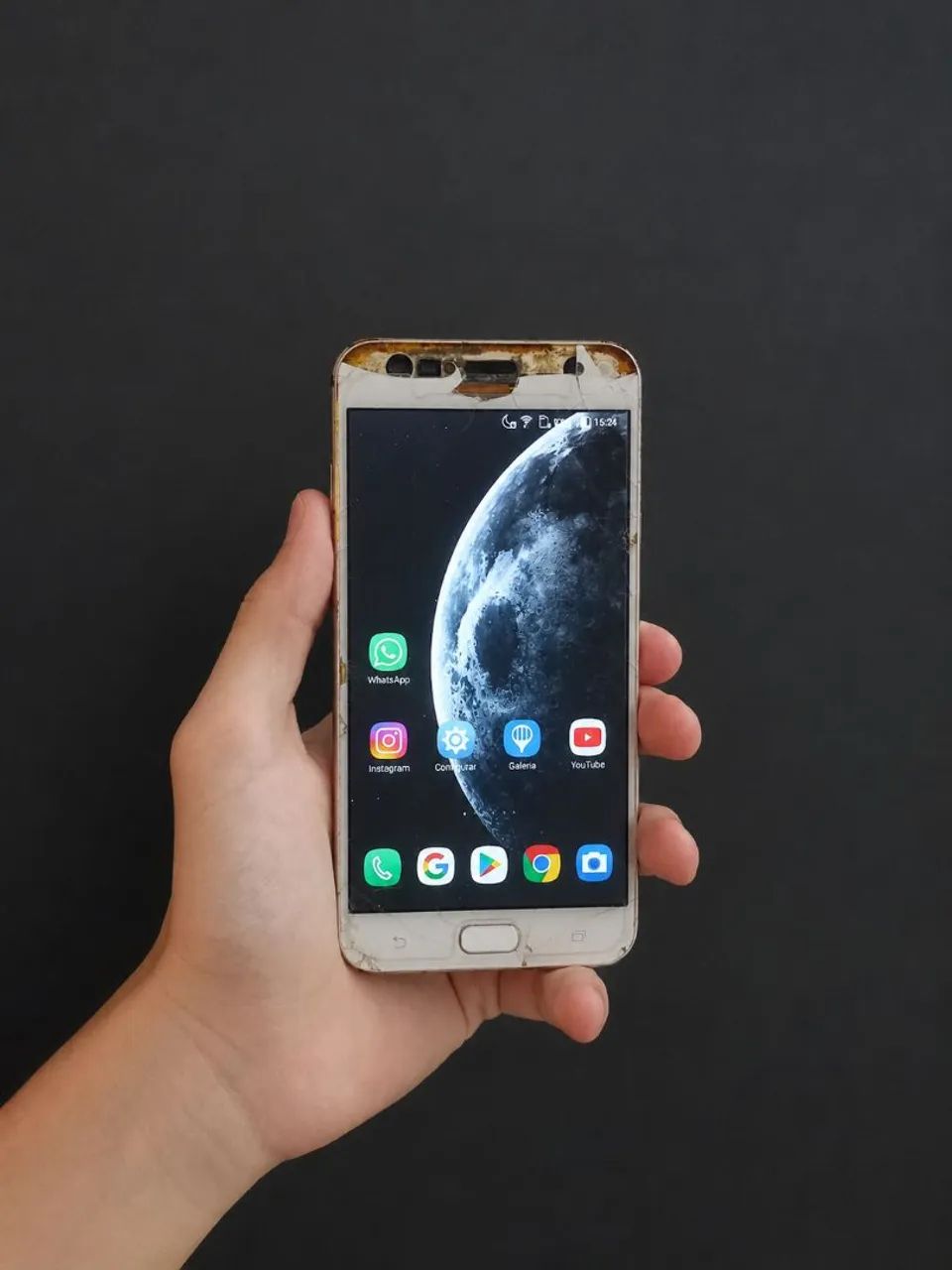 Asus ZenFone 4 Selfie