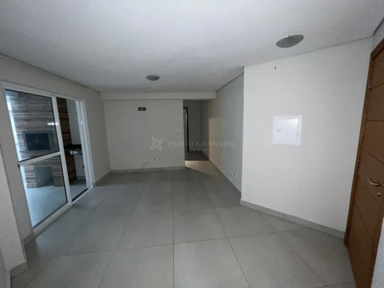 Apartamento 02 Dormitórios - Novo Centro