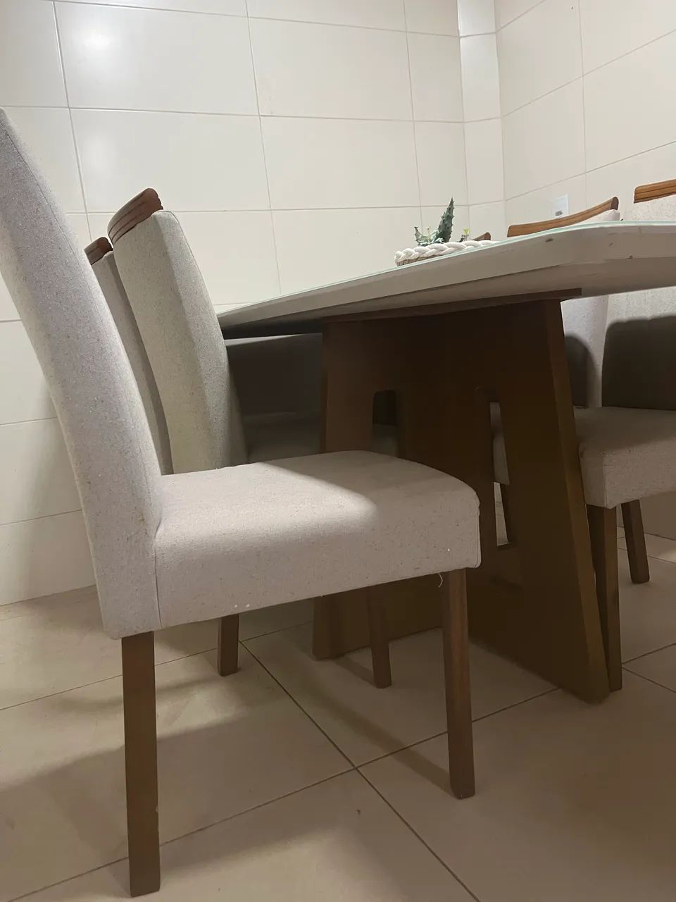 Mesa de Jantar com 6 cadeiras  - Foto 5