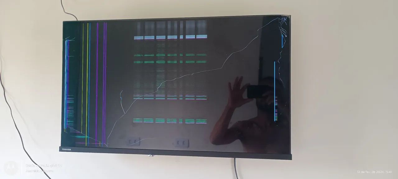 Vende-se tv Toshiba esmart 32 polegadas  - Foto 5