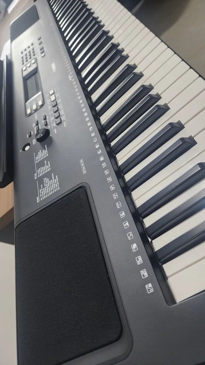 Teclado Yamaha PSR-EW300  - Foto 3