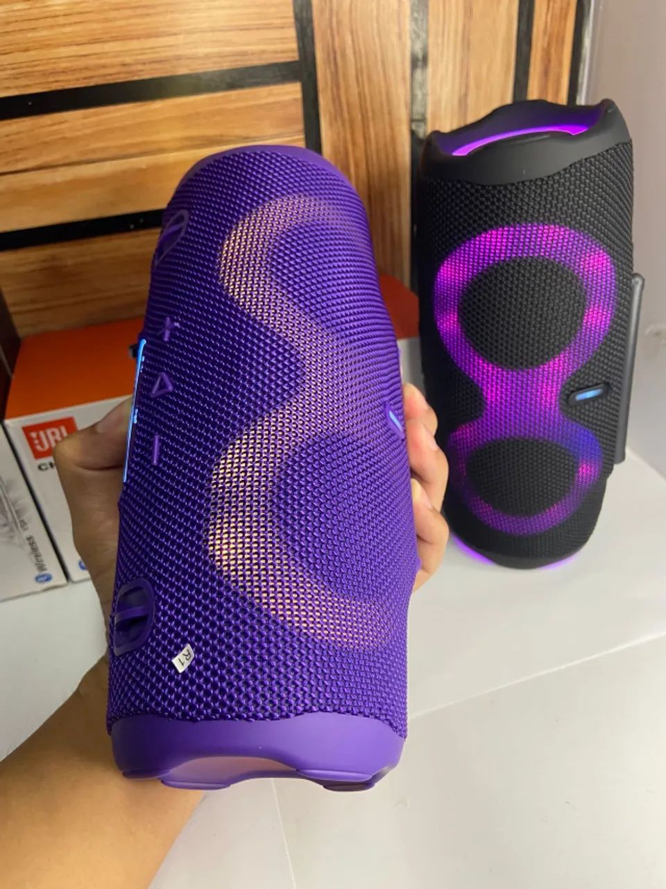 Caixa de Som Bluetooth Charge 6 Led RGB varias cores