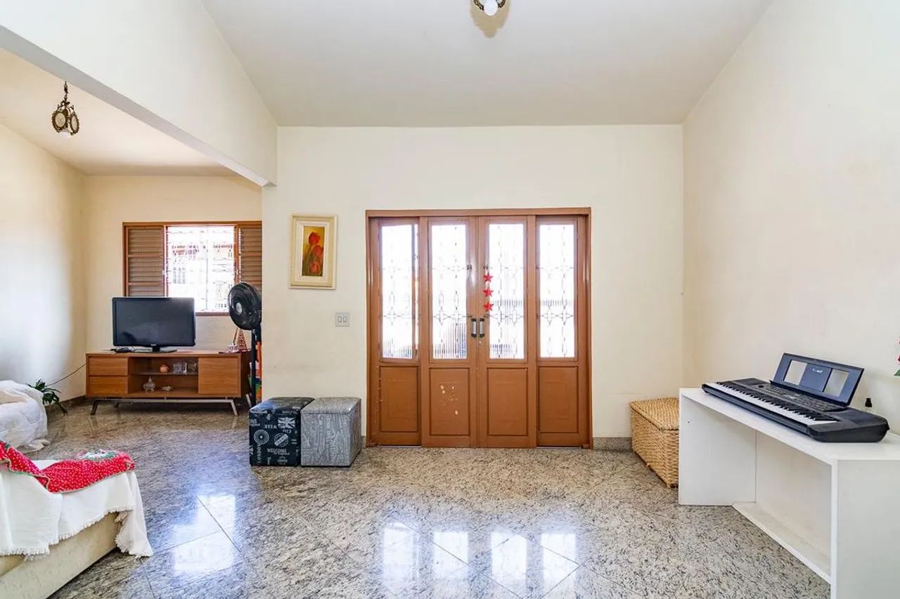 Casa à Venda - Padre Eustáquio, 4 Quartos, 432 m2 - Foto 3