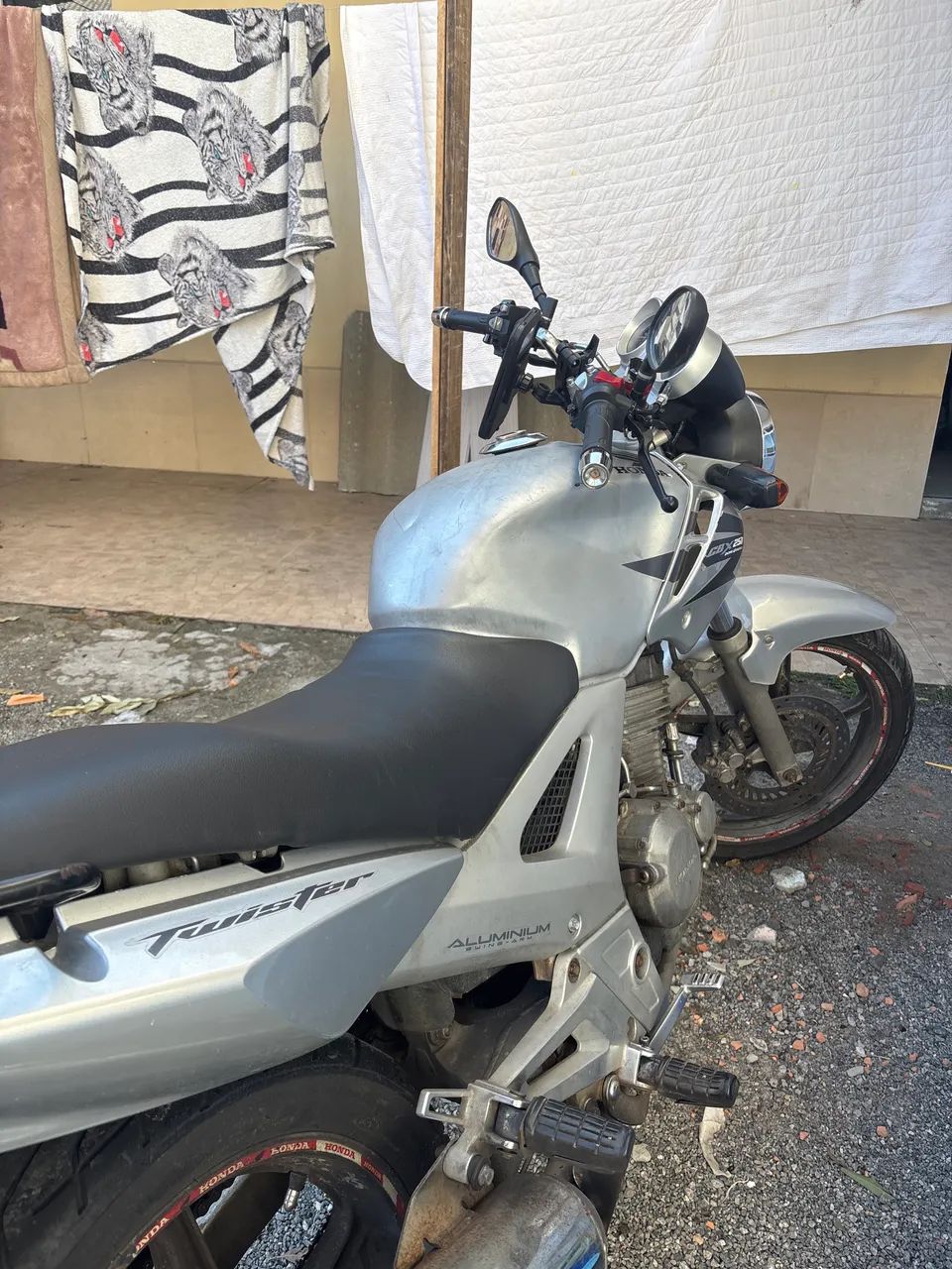 Vendo cbx Twister 250 barata - Foto 3