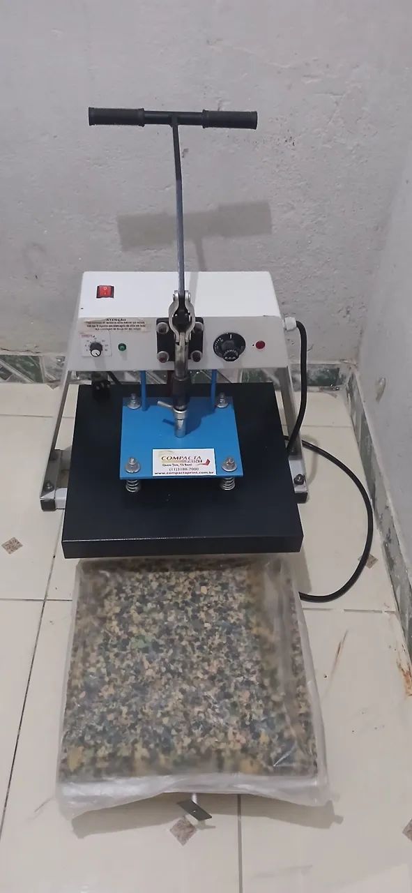 Máquina de estampar 