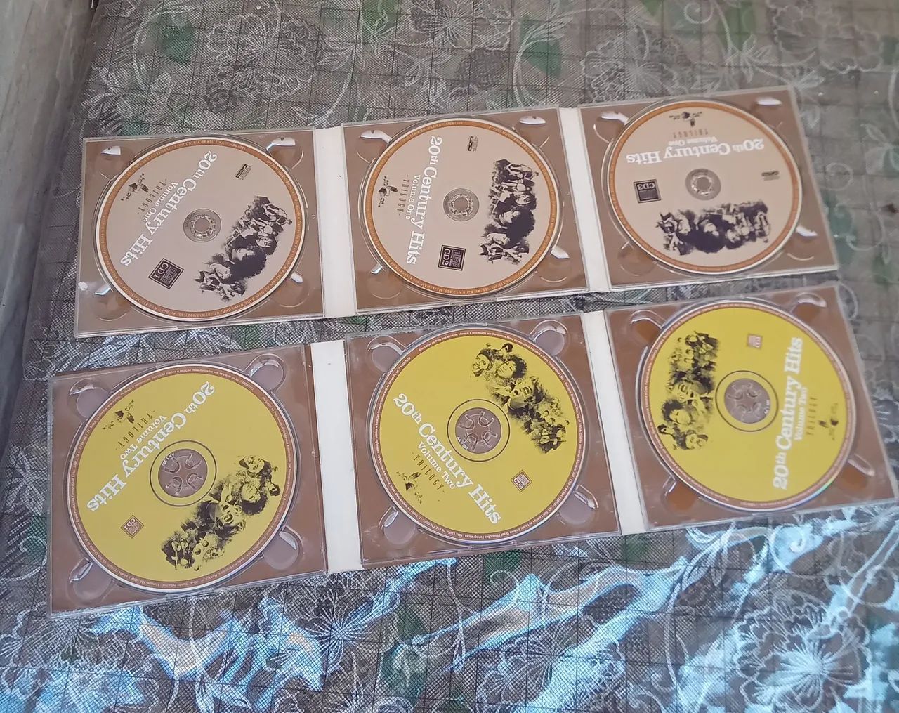2 Box CDs triplos 20th Century Hits Volume One / Two - Foto 4