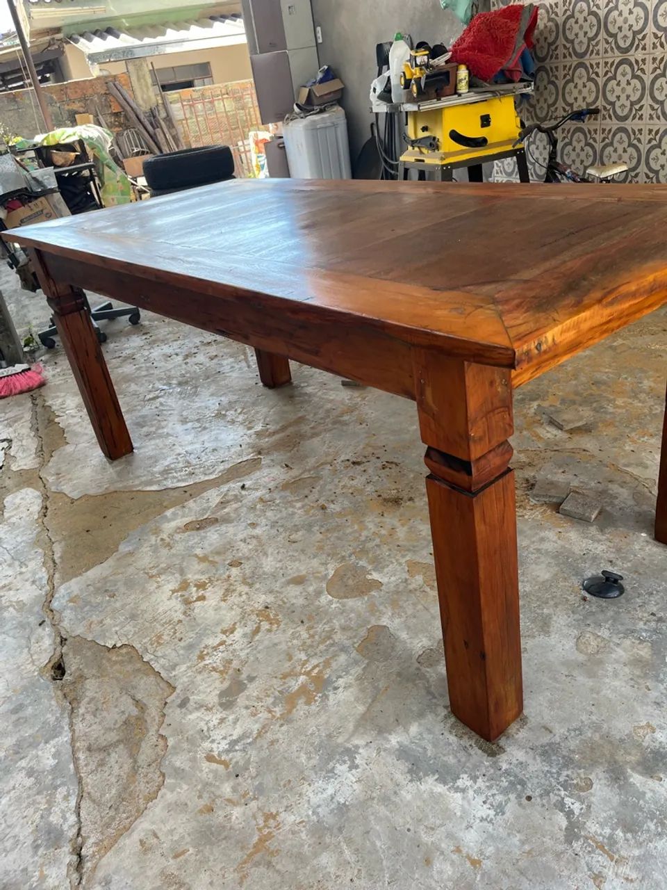 Mesa de peroba rosa