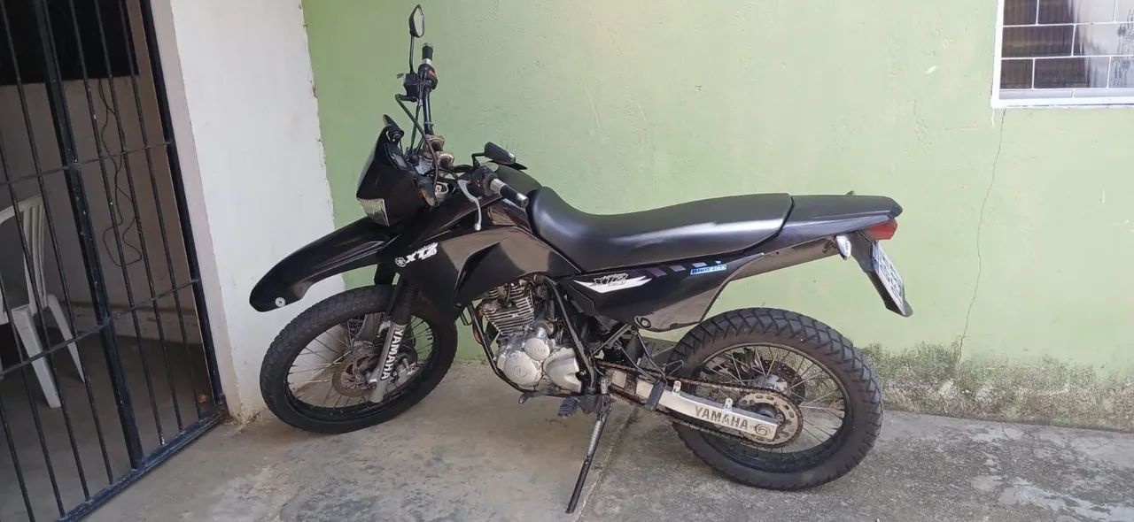 MOTO LANDER REVISADA E  EM DIAS  - Foto 3