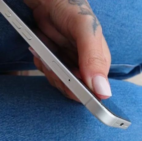 iPhone 16 branco 