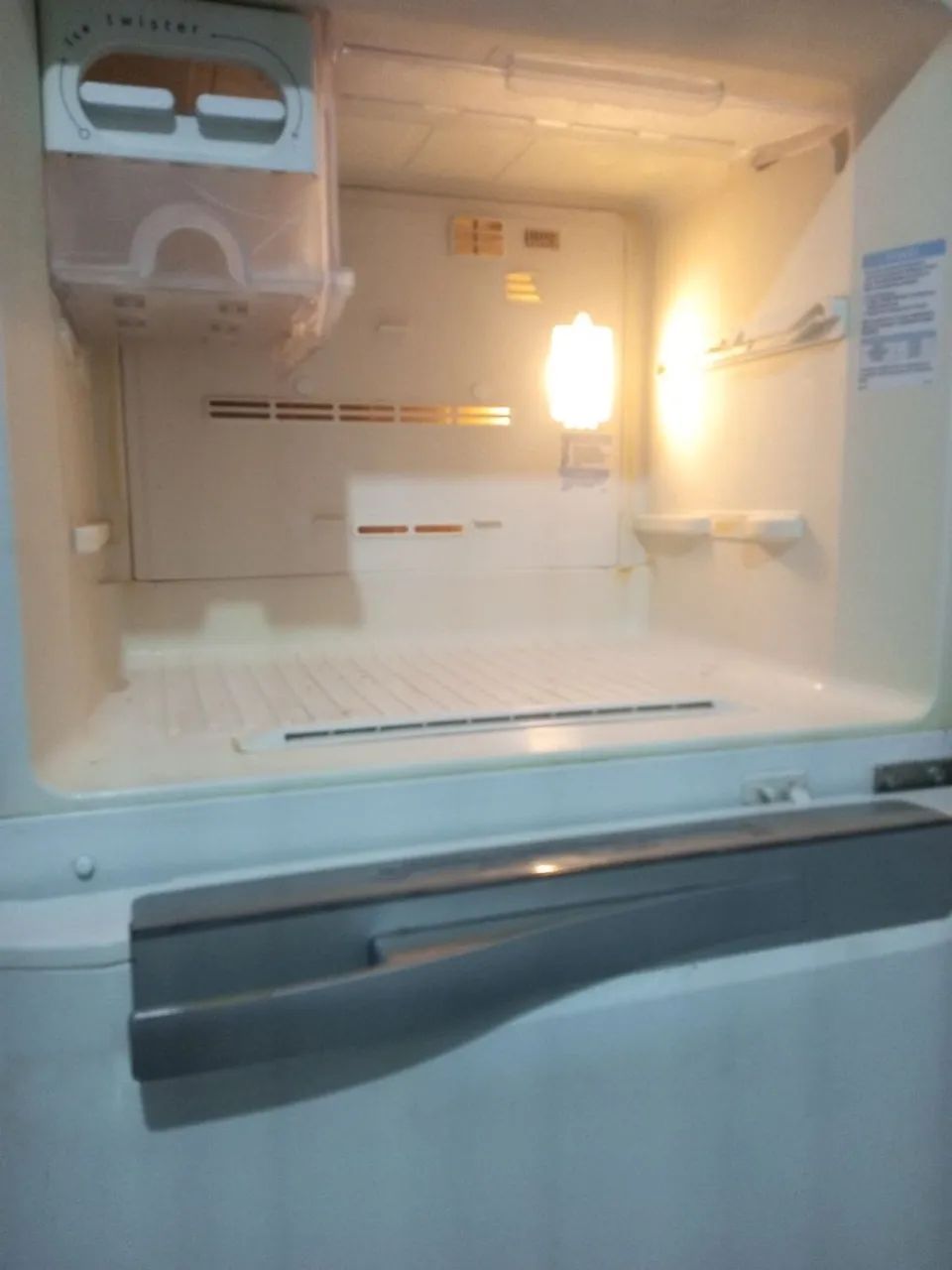 Vende-se uma geladeira - Foto 3