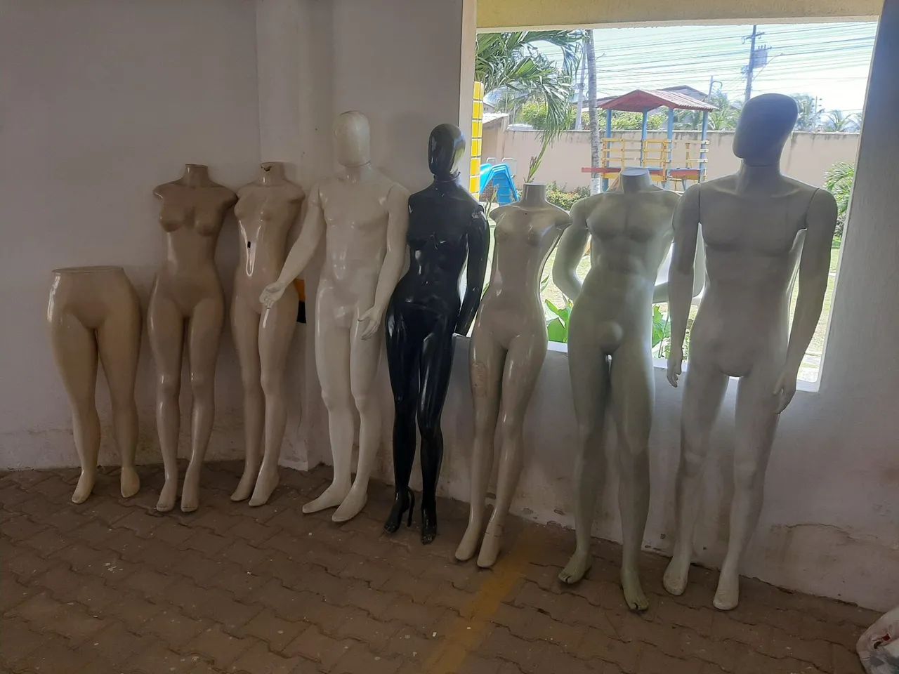 13 MANEQUINS PARA LOJAS - Foto 2
